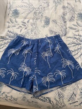 Petal & Pup Blue Palm-Print Elastic Waist Shorts